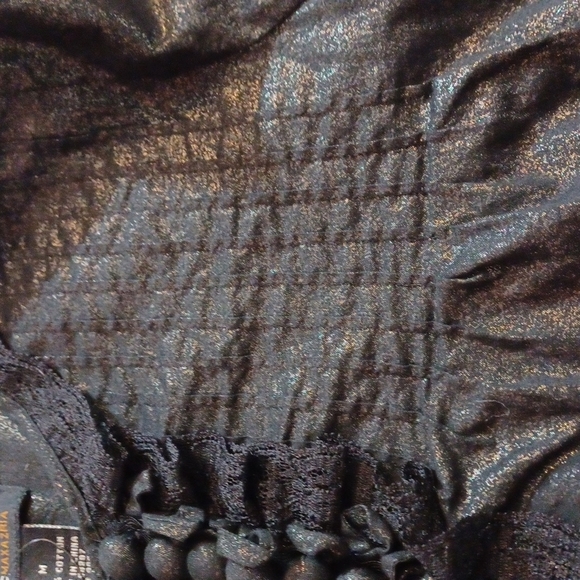 BCBG Maxazria top - Picture 16 of 16